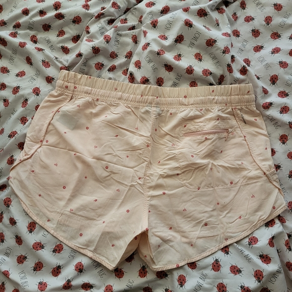 The north face class v shorts, size xl. NWOT. - Picture 9 of 9